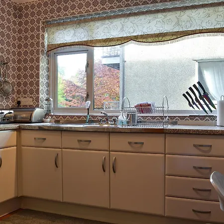 Holiday home Cloverley